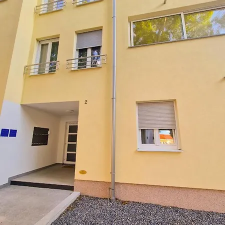 Leon Apartment Senj  Exterior photo